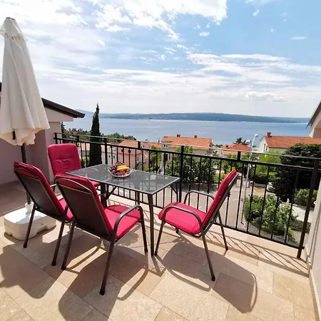 Apartament In 34973 Crikvenica