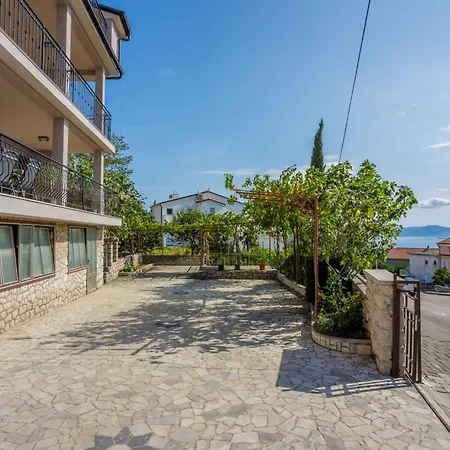 In 34973 Apartament Crikvenica